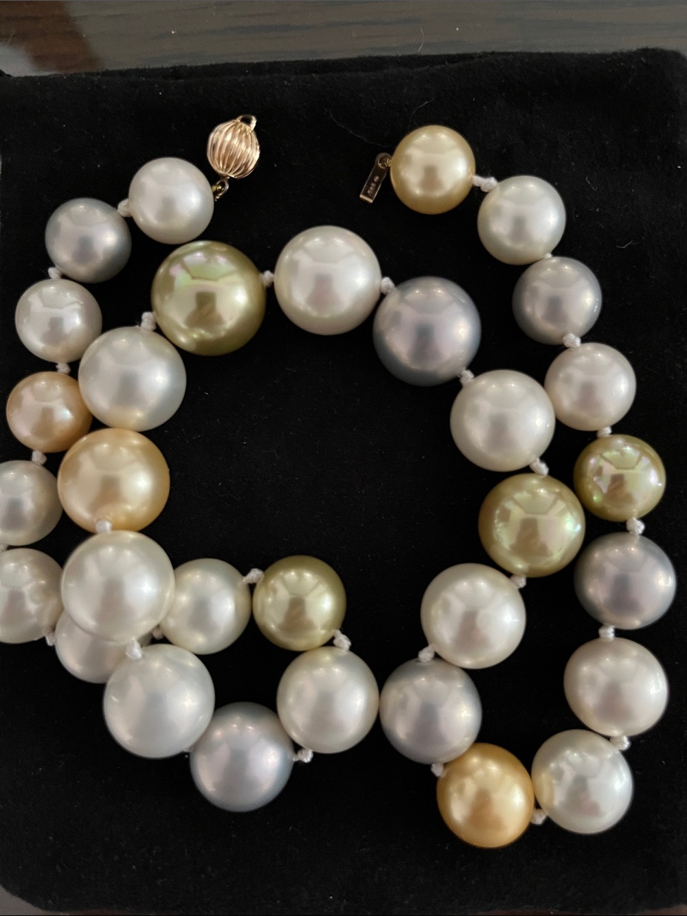 Multicolor Pearl Statement Necklace - Mixed Pearl Tones